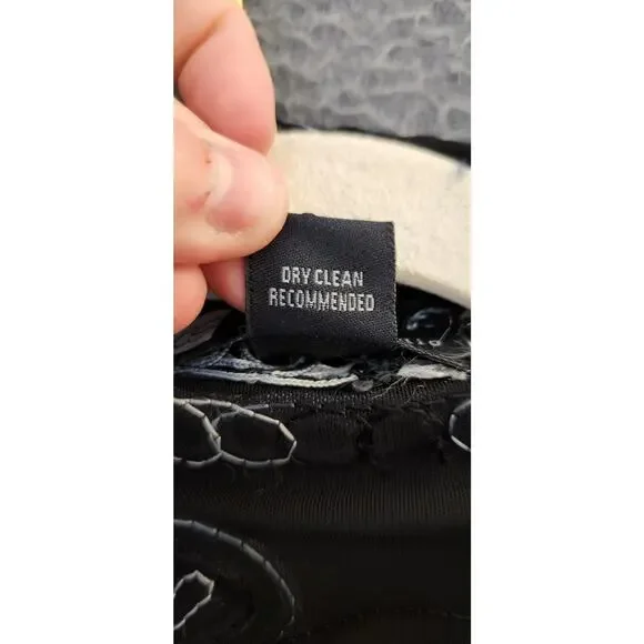 CS Casual Studio Women's Embroidered Floral Black Stretch Zip Jacket Size Sz‎ S - Picture 8 of 8